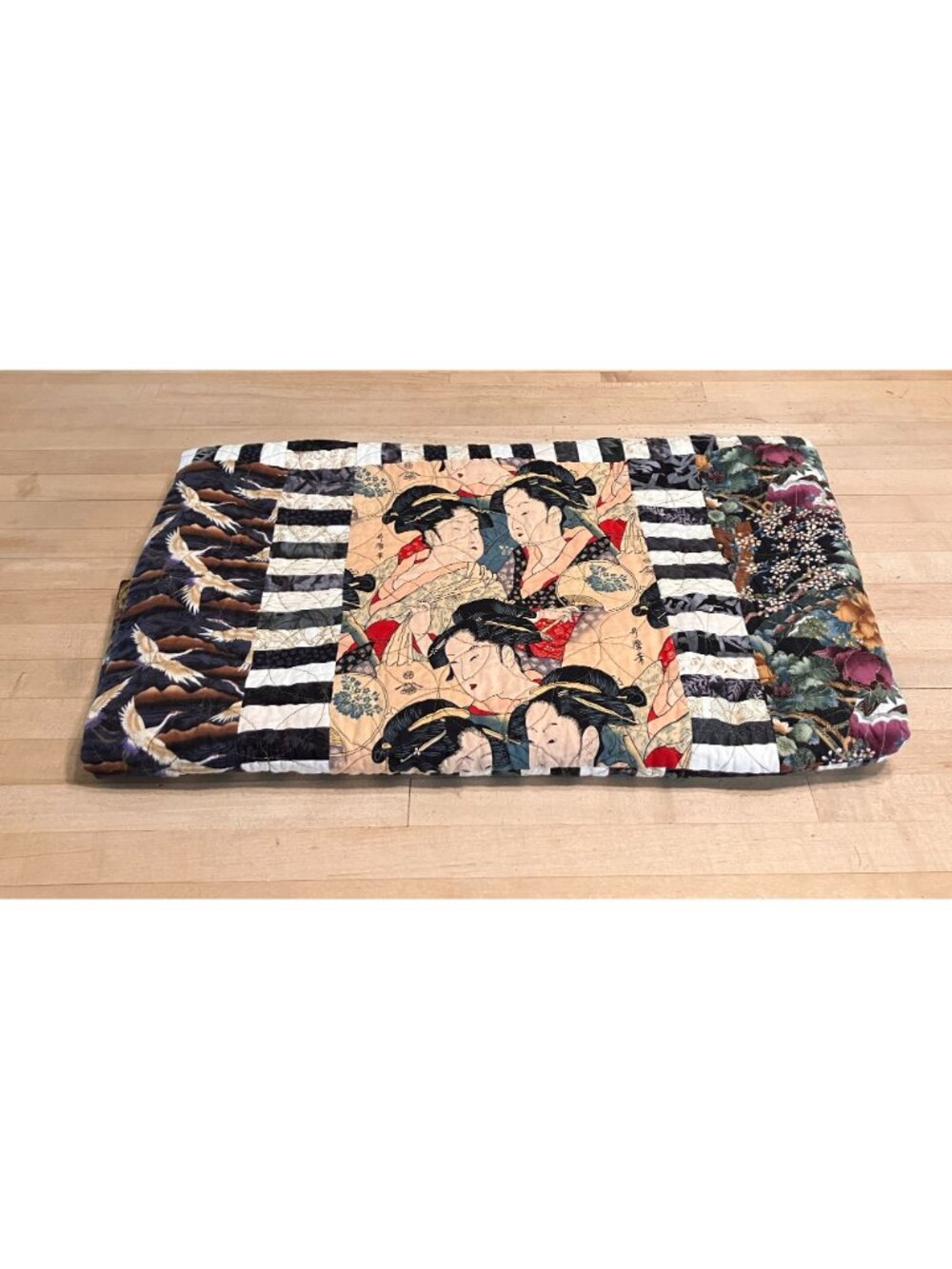 Peggy Taylor 2008 Kite Tails Over Japan Geisha Quilt Blanket 52" x 64" AN NWOT - Picture 5 of 12